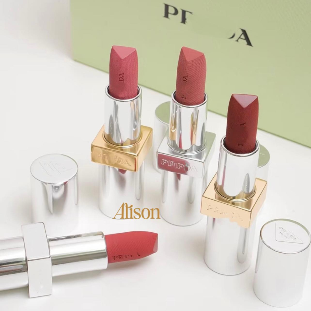 Son Prada Monochrome Hyper Matte 
